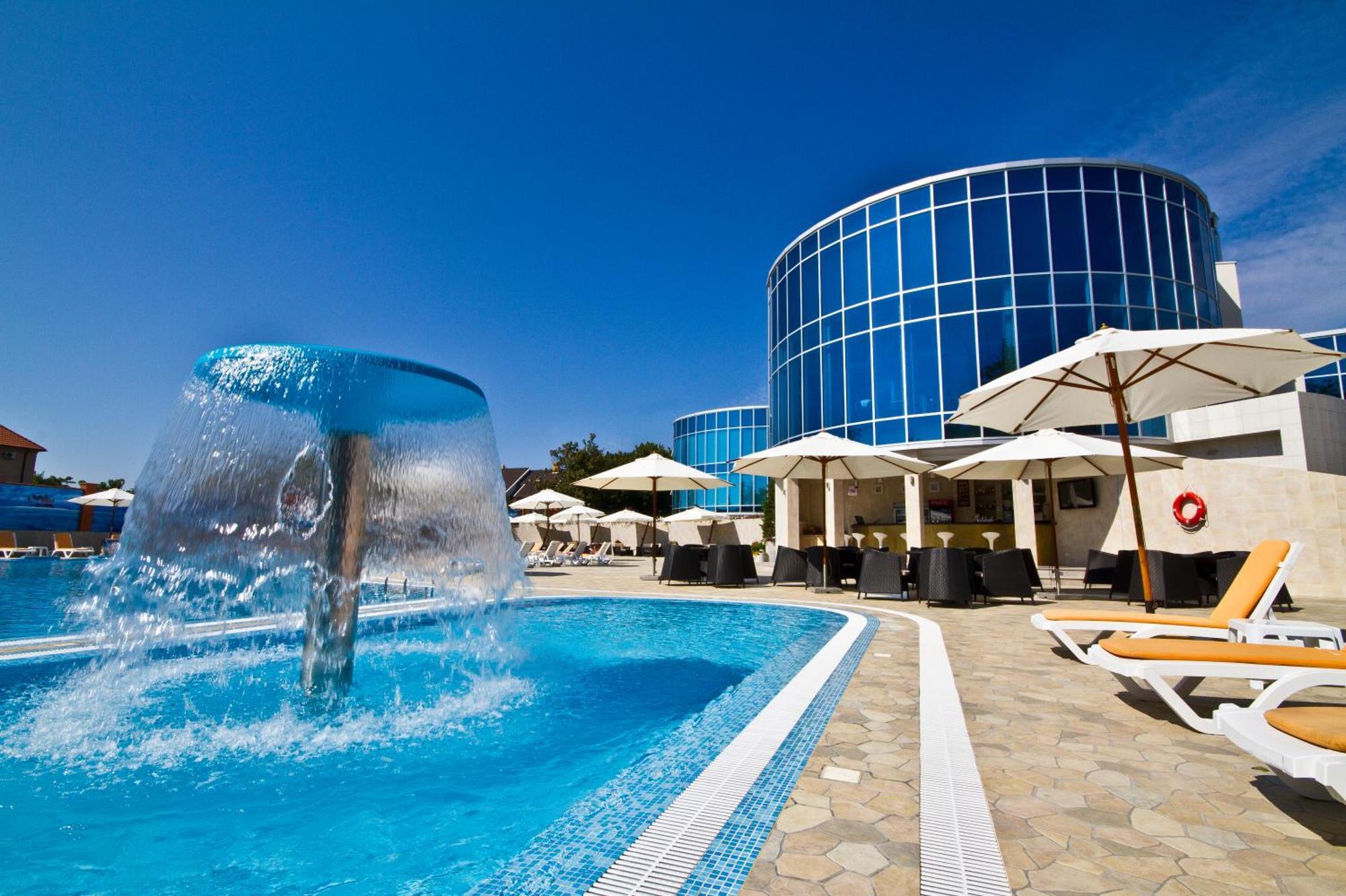 Grand-Marine Hotel & Spa Burlach'ya Balka Exteriör bild